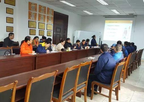 為什么中介介紹工作多是電子廠？工廠為何不自招？現實原因剖析